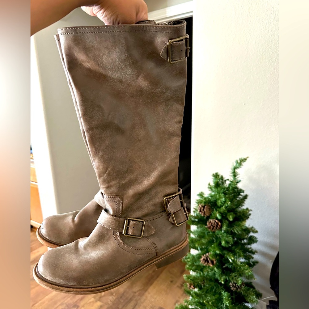 Zigi Soho Leather Boots size 10